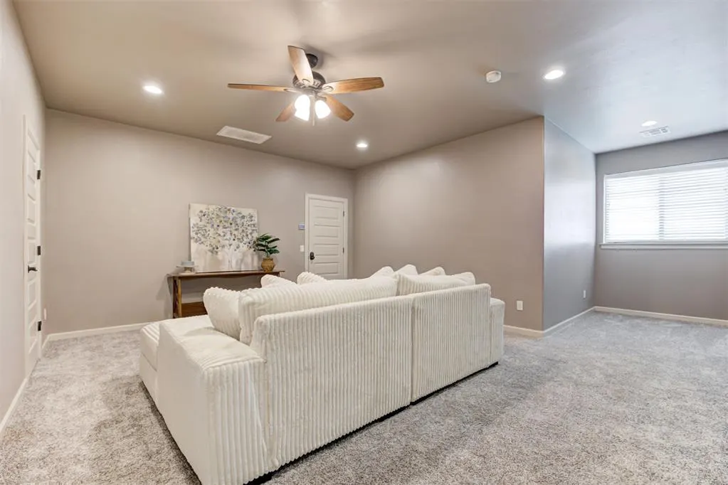 Photo 32 — 18513 Haslemere Lane, Edmond, OK 73012