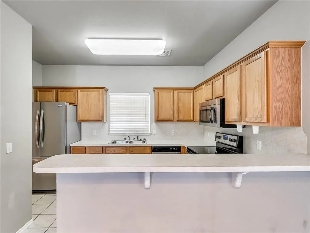 Photo 7 — 5928 SE 69th Street, Oklahoma City, OK 73135
