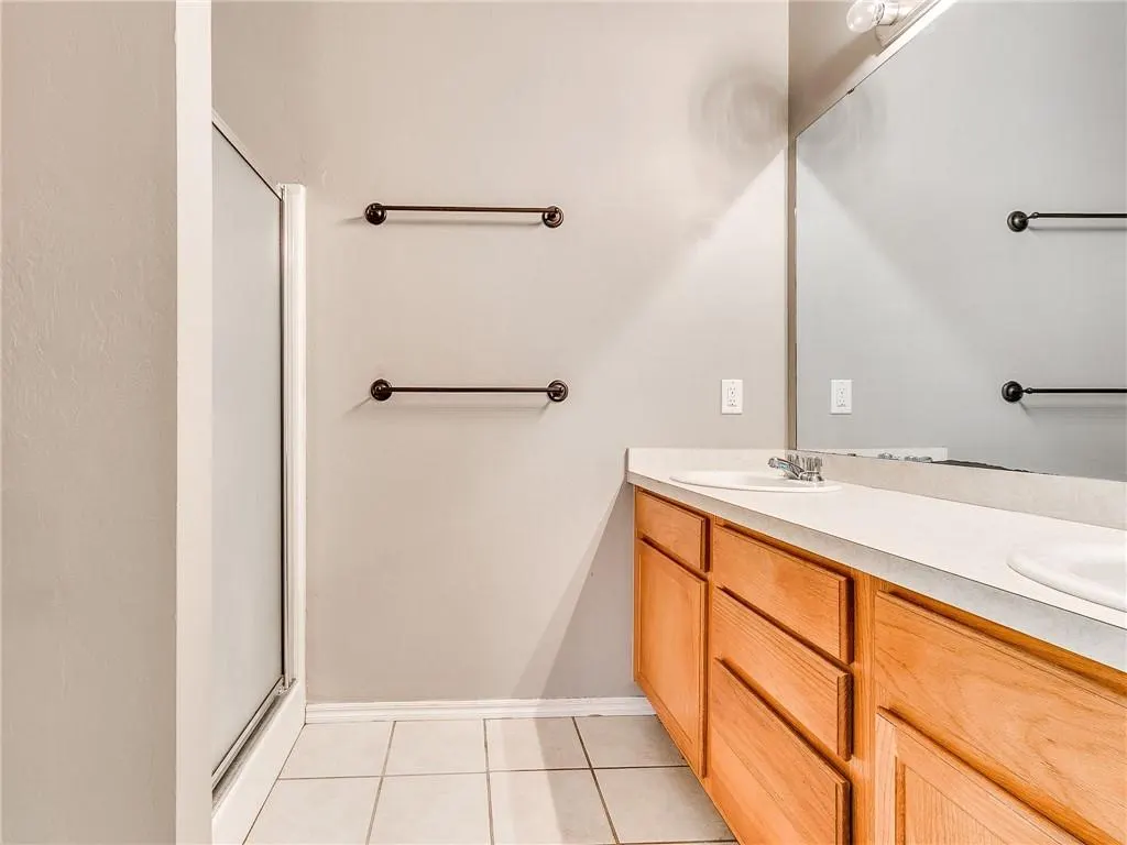 Photo 14 — 5928 SE 69th Street, Oklahoma City, OK 73135