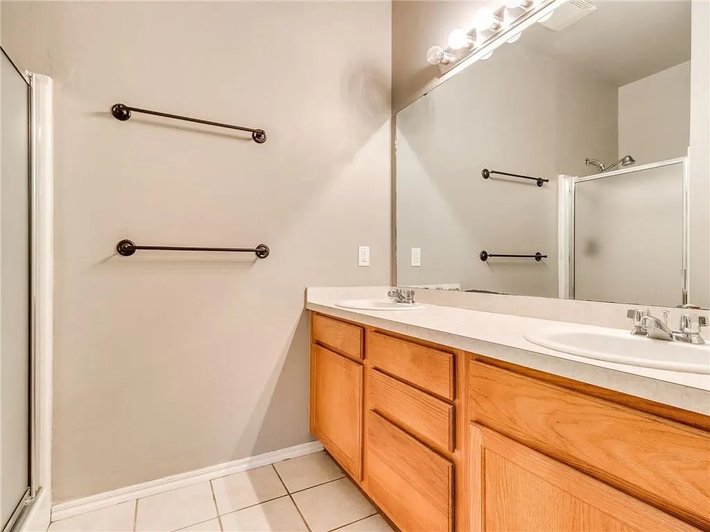 Photo 15 — 5928 SE 69th Street, Oklahoma City, OK 73135