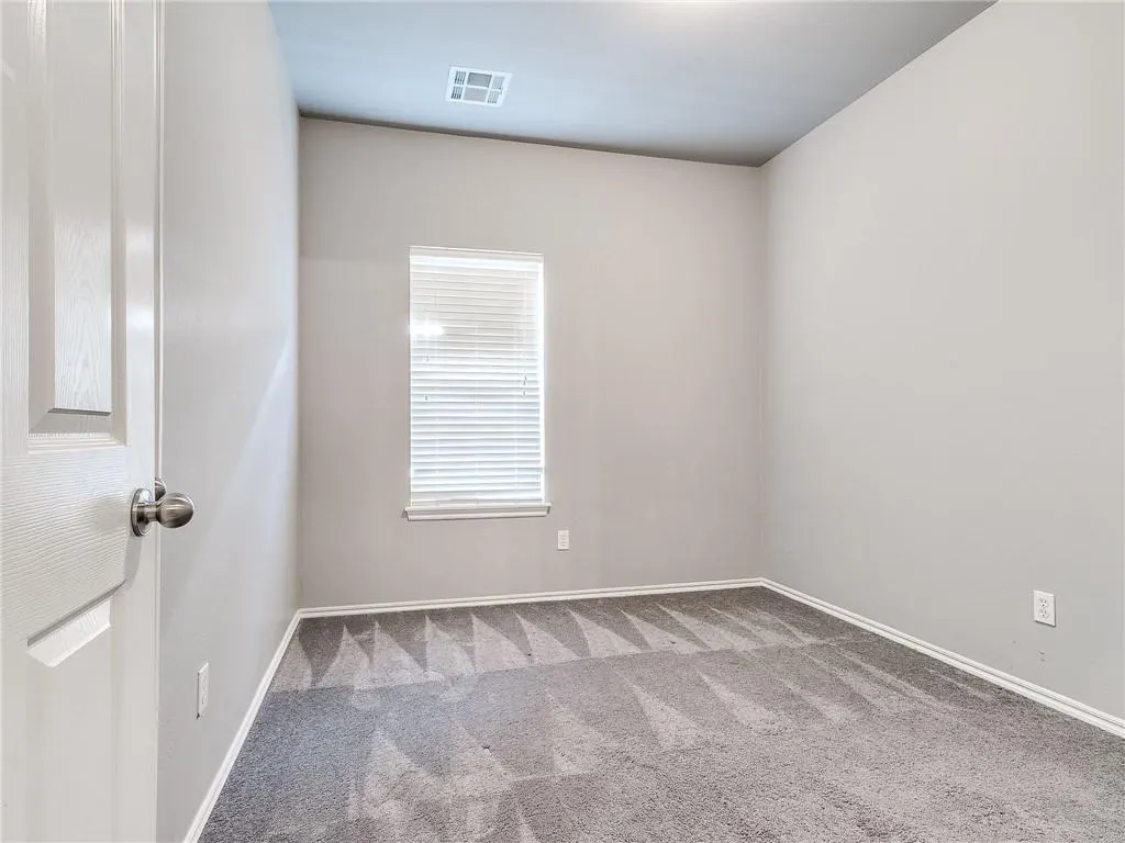 Photo 17 — 5928 SE 69th Street, Oklahoma City, OK 73135