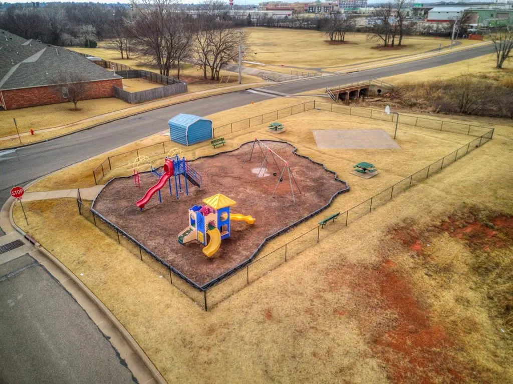 Photo 38 — 5928 SE 69th Street, Oklahoma City, OK 73135