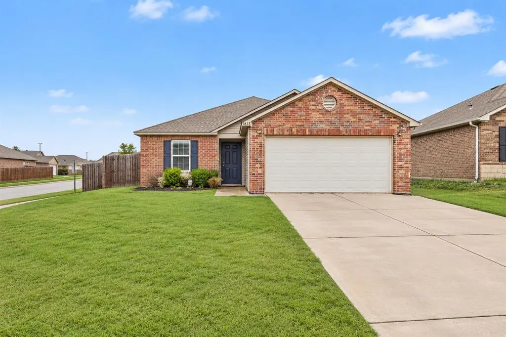 Front exterior — 9638 High Noon Road, Yukon, OK 73099