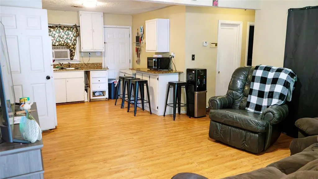 Photo 2 — 1220 W Texas Avenue, Chickasha, OK 73018