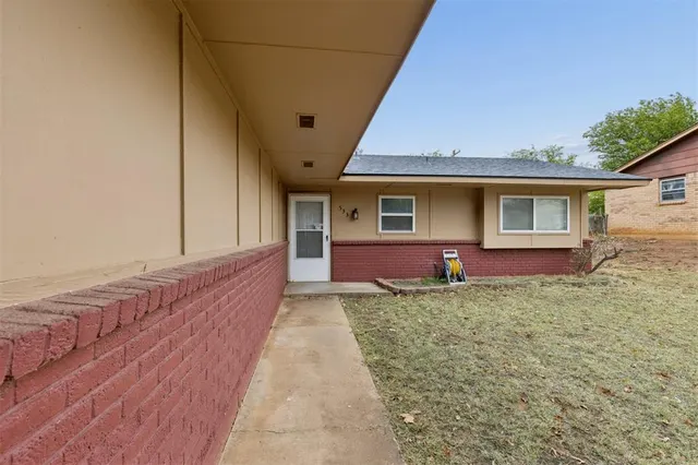 Photo 5 — 533 Beebe Street, Jones, OK 73049