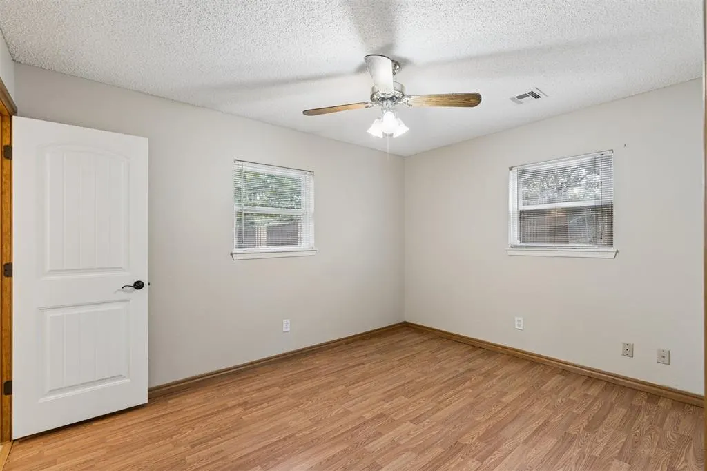 Photo 17 — 533 Beebe Street, Jones, OK 73049