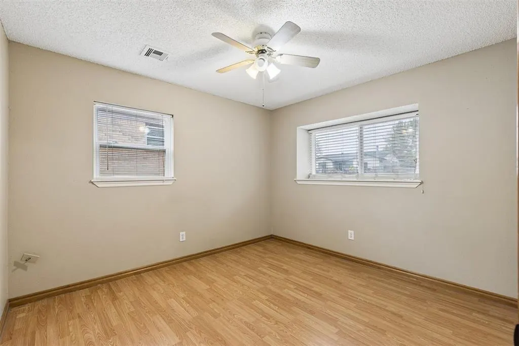 Photo 21 — 533 Beebe Street, Jones, OK 73049