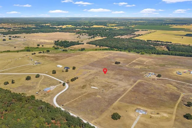 Photo 2 — 2953 Stockton Road 125, Burneyville, OK 73430