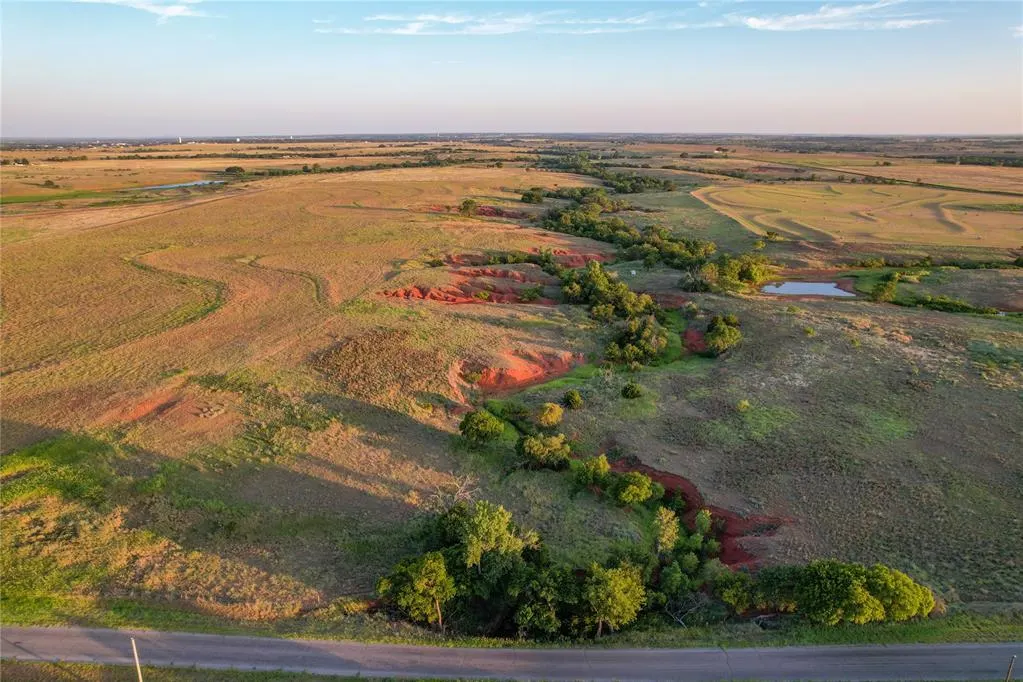 Photo 10 — 160 Acres - E 1150 & N 1860 Roads, Sayre, OK 73662
