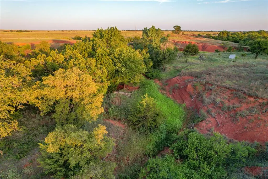 Photo 16 — 160 Acres - E 1150 & N 1860 Roads, Sayre, OK 73662