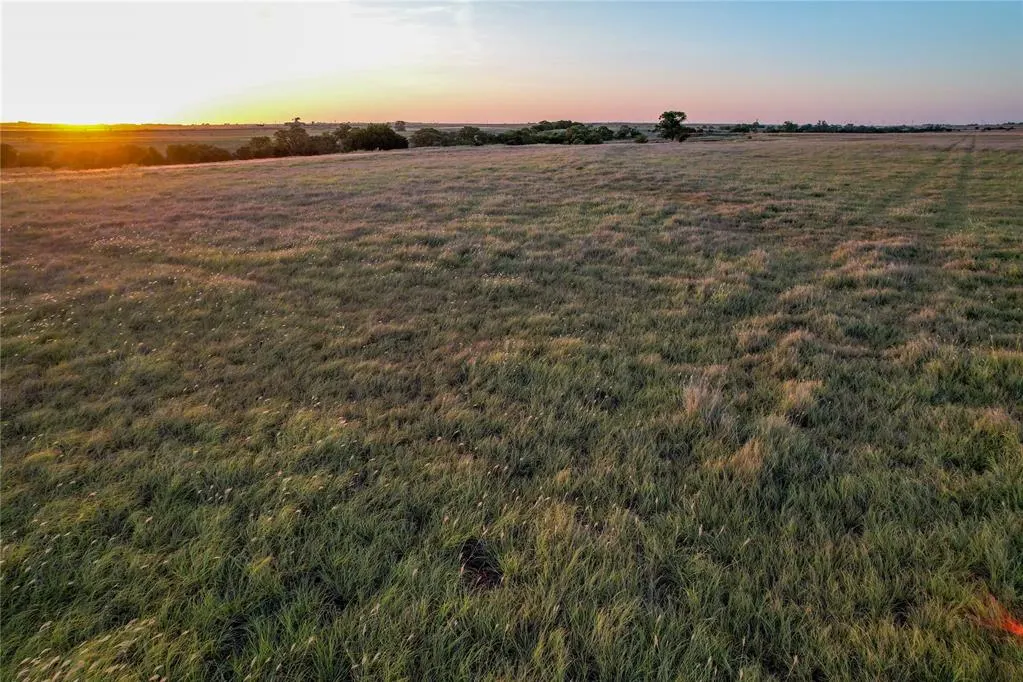Photo 31 — 160 Acres - E 1150 & N 1860 Roads, Sayre, OK 73662