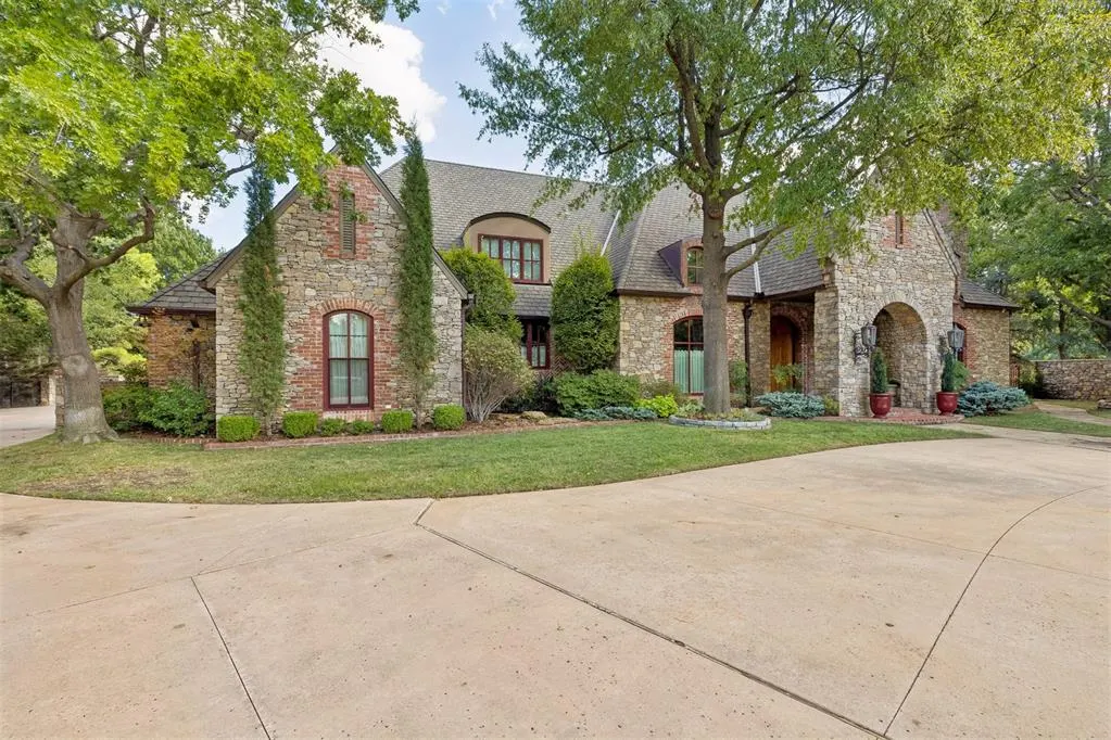 Front exterior — 15224 Stoney Spring Road, Edmond, OK 73013