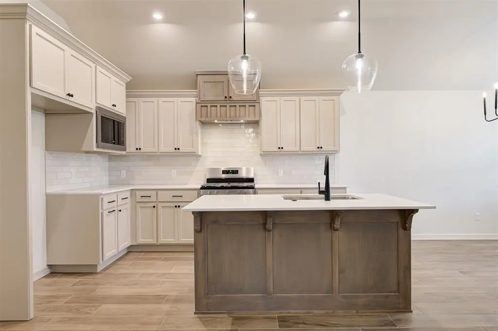 Photo 6 — 11917 NW 120th Street, Yukon, OK 73099