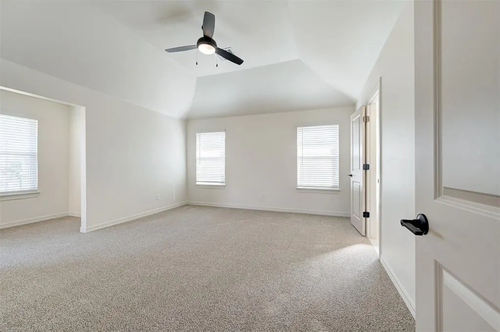 Photo 17 — 11917 NW 120th Street, Yukon, OK 73099
