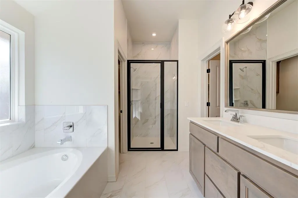 Photo 20 — 11917 NW 120th Street, Yukon, OK 73099
