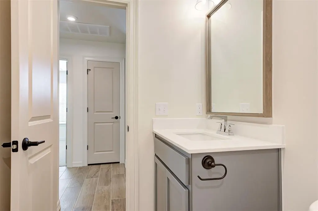 Photo 33 — 11917 NW 120th Street, Yukon, OK 73099