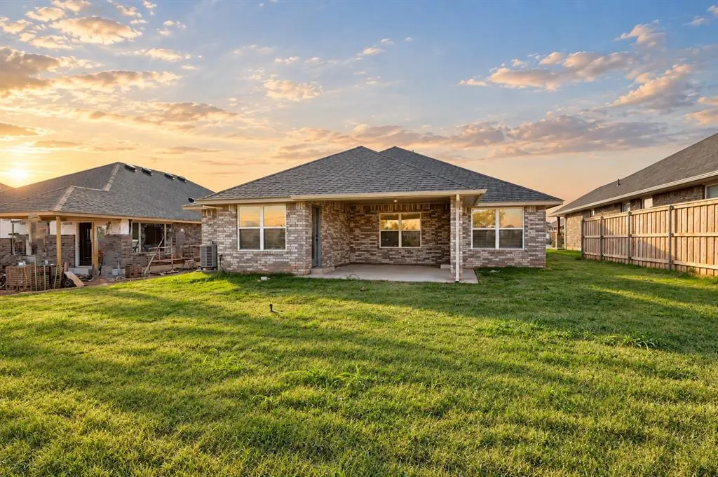 Photo 39 — 11917 NW 120th Street, Yukon, OK 73099