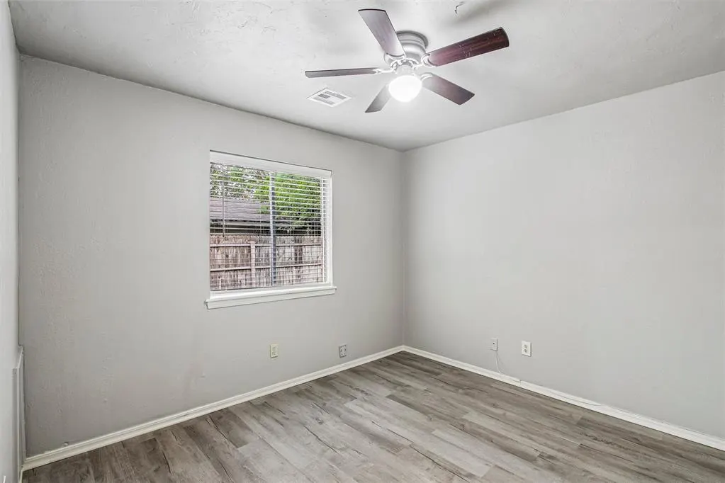 Photo 16 — 744 NW 111th Street, Oklahoma City, OK 73114
