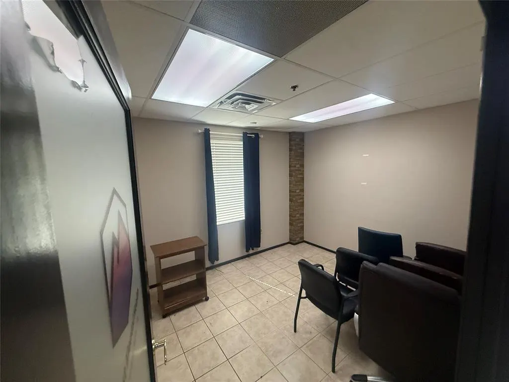Photo 6 — 2001 S Broadway Avenue Suites 3 and 4, Moore, OK 73160