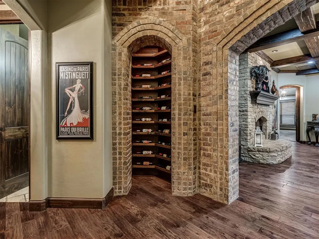 Photo 11 — 6702 Stone Hill Drive, Edmond, OK 73034