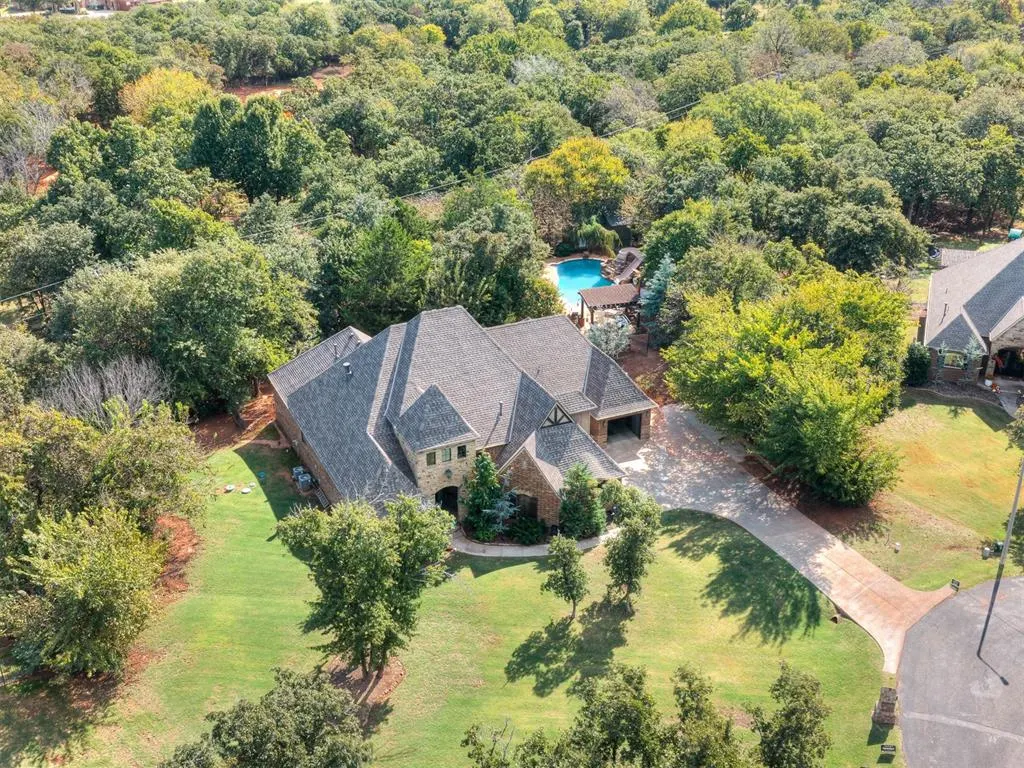 Photo 44 — 6702 Stone Hill Drive, Edmond, OK 73034