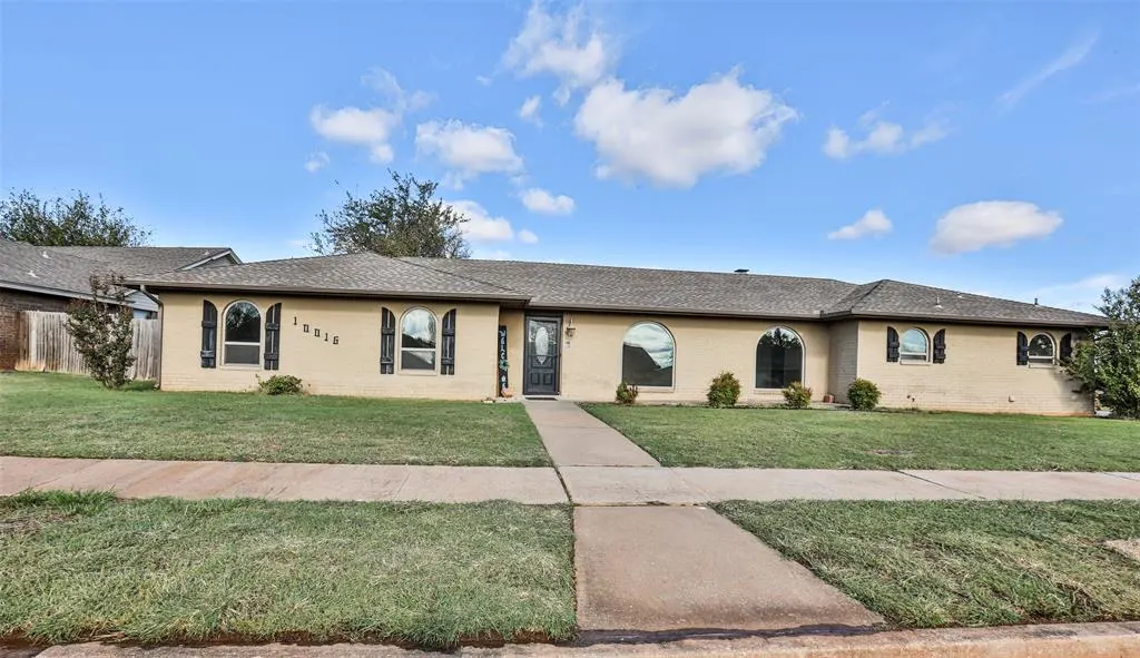 Front exterior — 10016 Kingsgate Drive, Oklahoma City, OK 73159