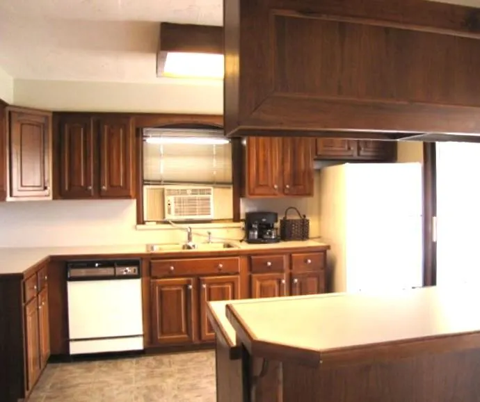 Photo 3 — 1103 Park Manor Street, Oklahoma City, OK 73116