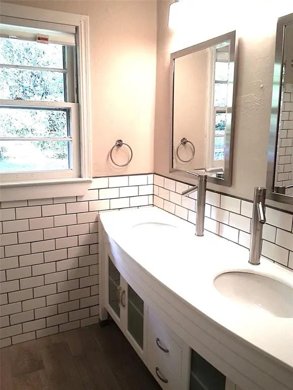 Photo 11 — 1103 Park Manor Street, Oklahoma City, OK 73116
