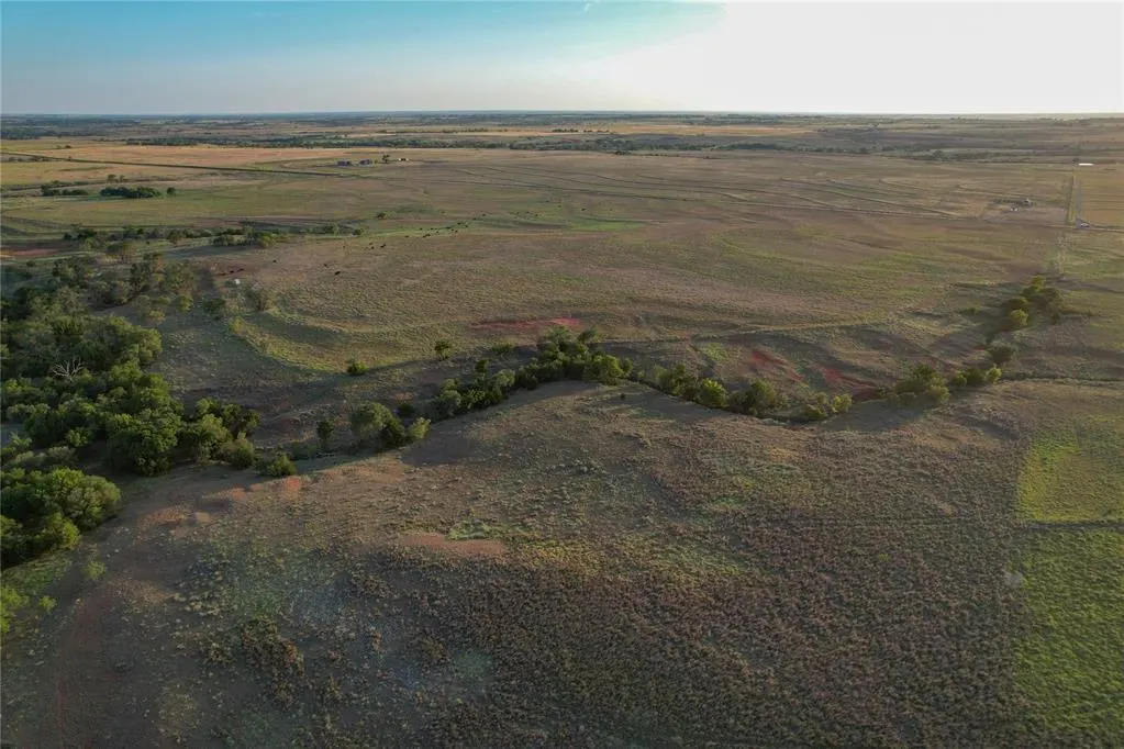 Photo 6 — 160 Acres - E 1150 & N 1860 Roads, Sayre, OK 73662