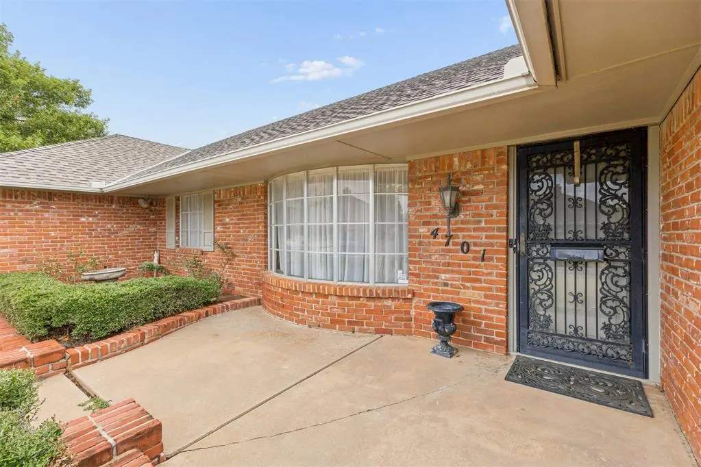 Photo 5 — 4701 NW 74th Street, Oklahoma City, OK 73132