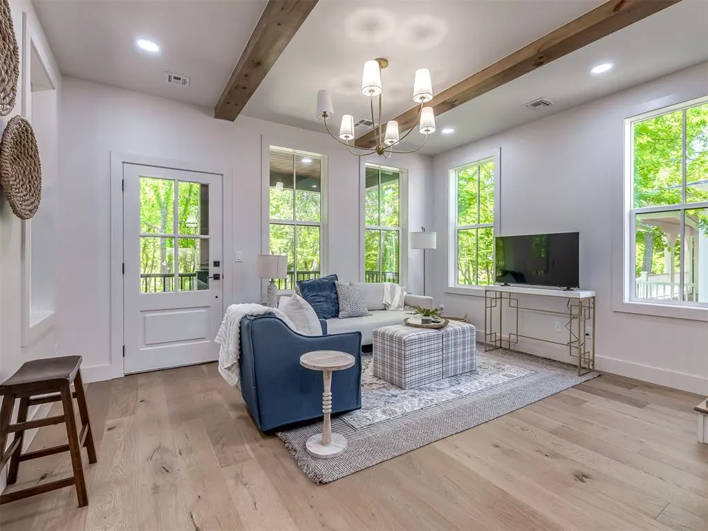 Photo 4 — 18252 Willowbrooke Court, Norman, OK 73072