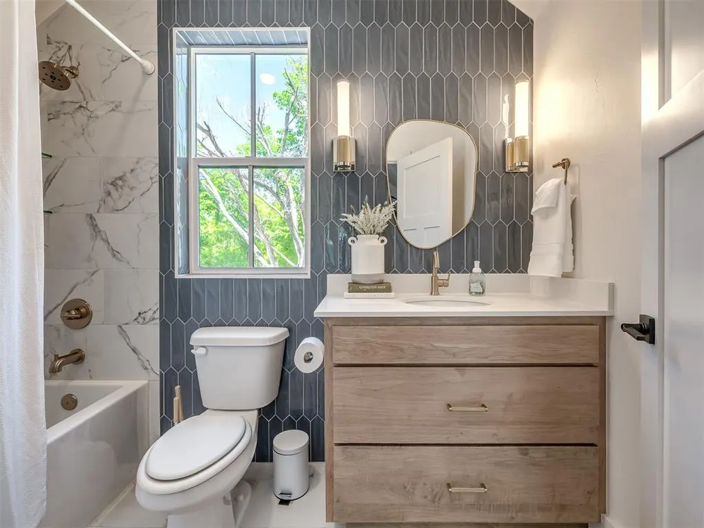 Photo 17 — 18252 Willowbrooke Court, Norman, OK 73072