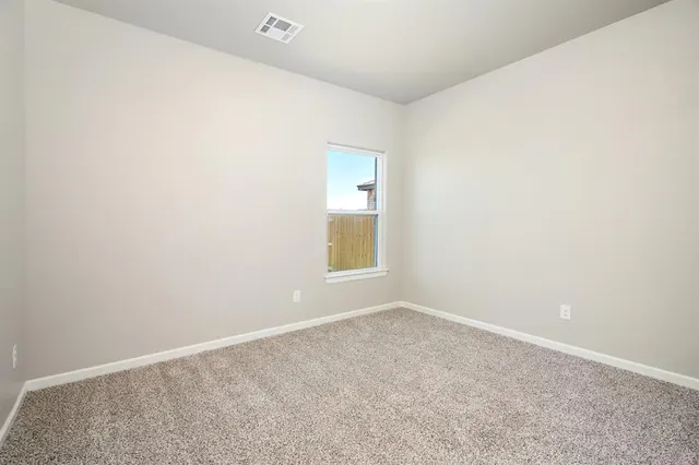 Photo 7 — 729 Luna Way, Tuttle, OK 73089