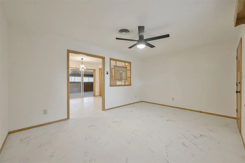 Photo 7 — 4748 Woodview Drive, Del City, OK 73115