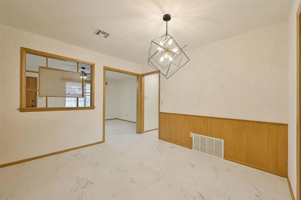 Photo 10 — 4748 Woodview Drive, Del City, OK 73115