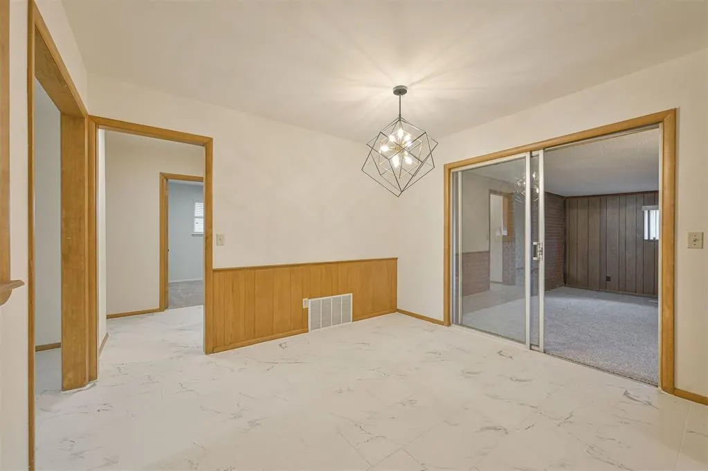 Photo 11 — 4748 Woodview Drive, Del City, OK 73115