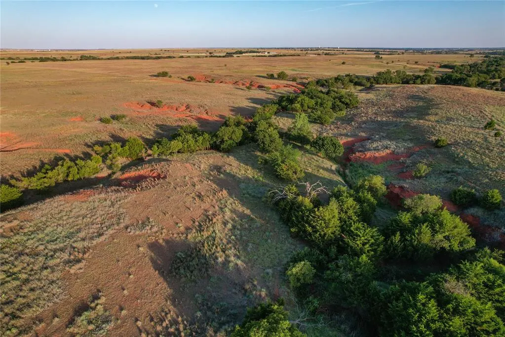 Photo 16 — 160 Acres - E 1140 & N 1860 Roads, Sayre, OK 73662