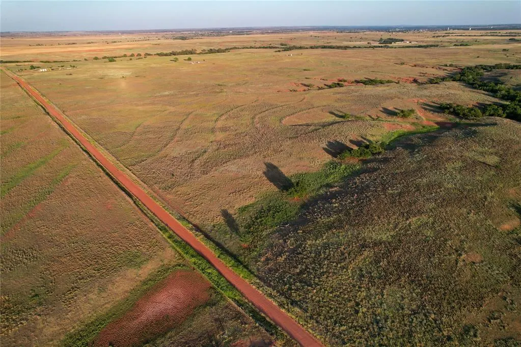 Photo 27 — 160 Acres - E 1140 & N 1860 Roads, Sayre, OK 73662