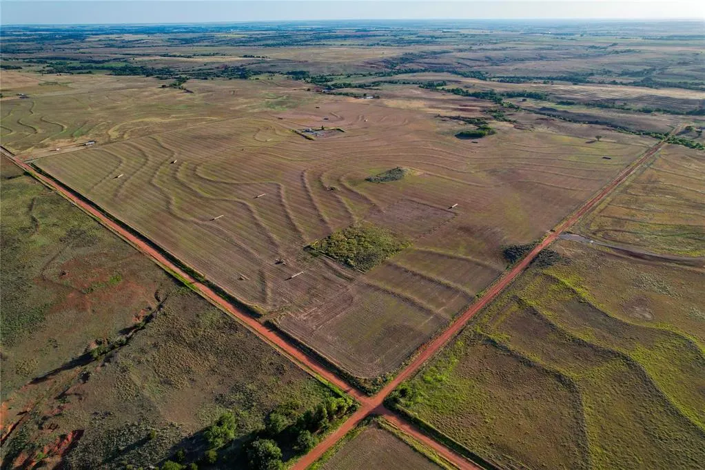Photo 2 — 160 Acres - E 1140 & N 1860 Roads, Sayre, OK 73662