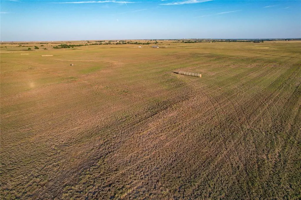 Photo 3 — 160 Acres - E 1140 & N 1860 Roads, Sayre, OK 73662