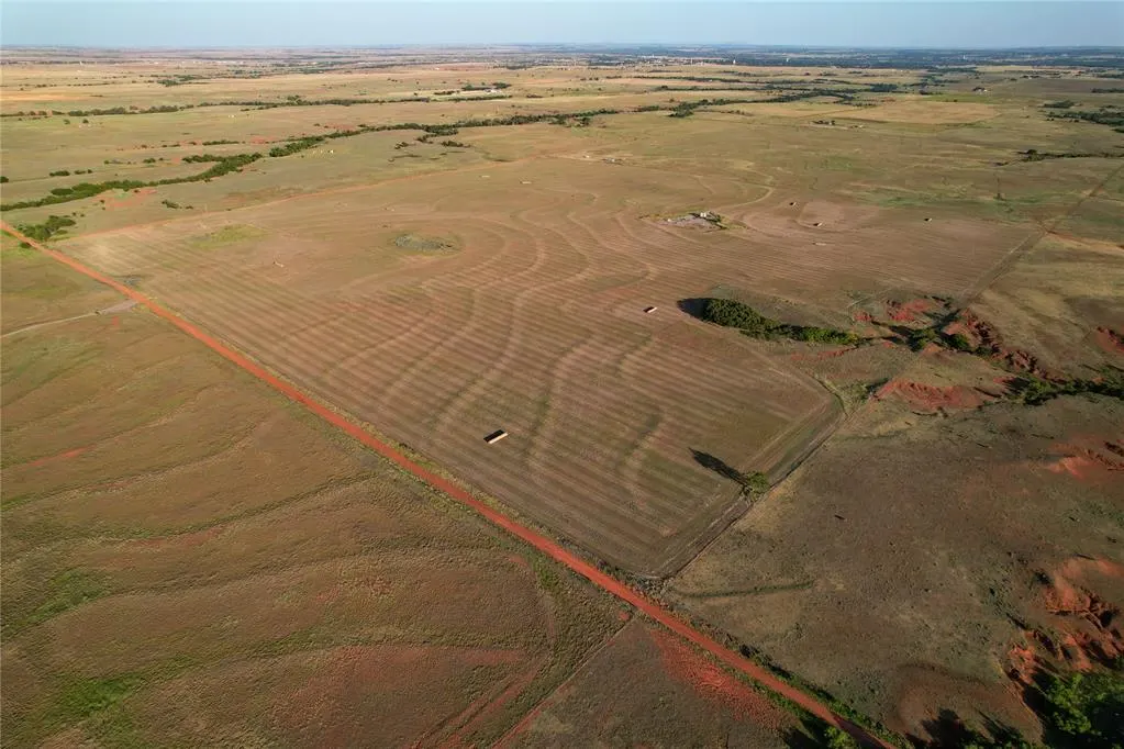 Photo 6 — 160 Acres - E 1140 & N 1860 Roads, Sayre, OK 73662
