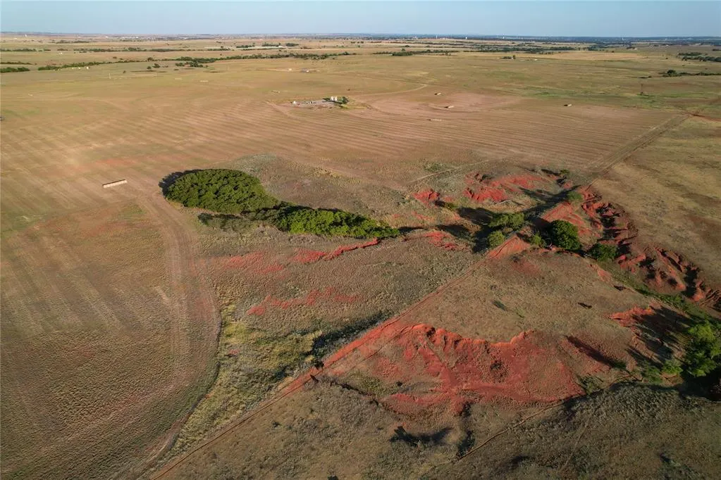 Photo 9 — 160 Acres - E 1140 & N 1860 Roads, Sayre, OK 73662