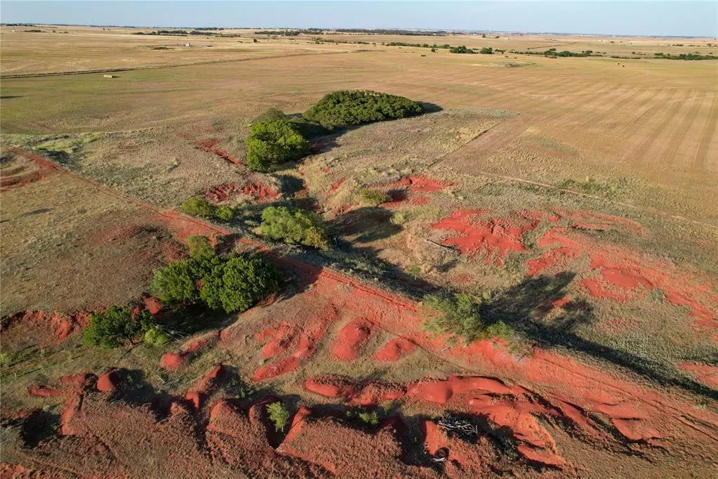Photo 11 — 160 Acres - E 1140 & N 1860 Roads, Sayre, OK 73662