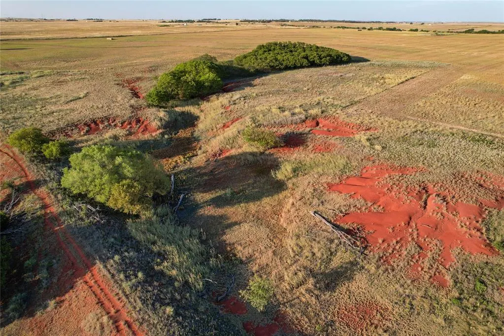 Photo 12 — 160 Acres - E 1140 & N 1860 Roads, Sayre, OK 73662