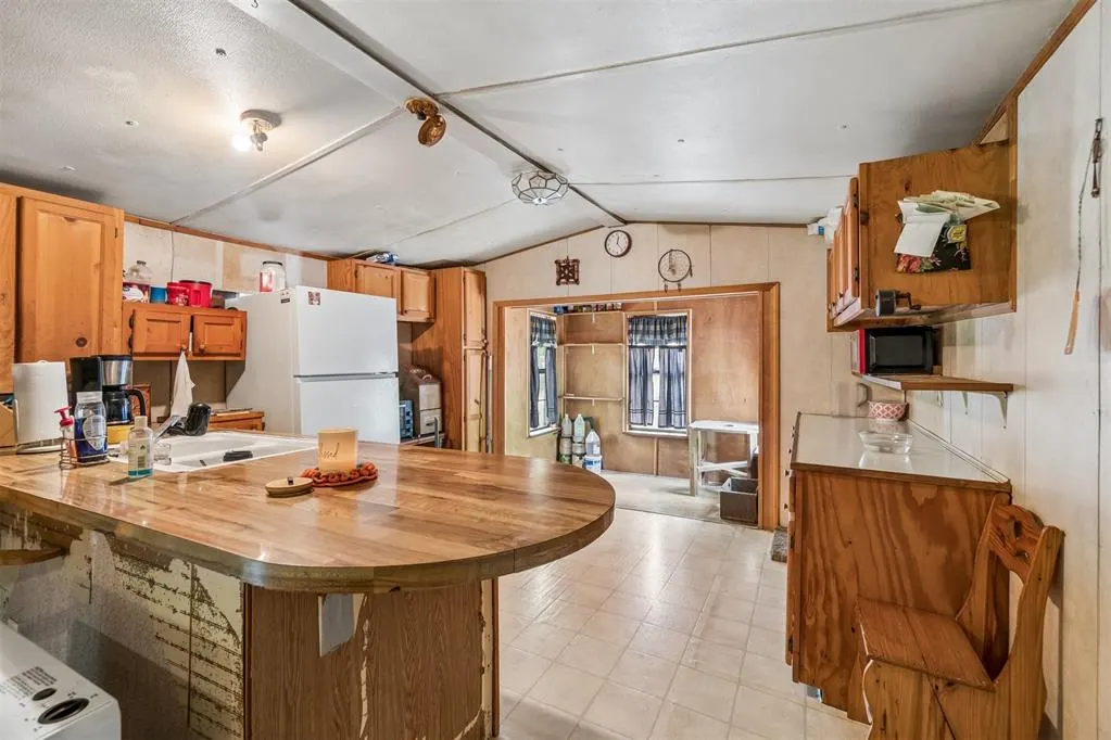 Photo 11 — 49397 E County Road 1604, Stratford, OK 74872