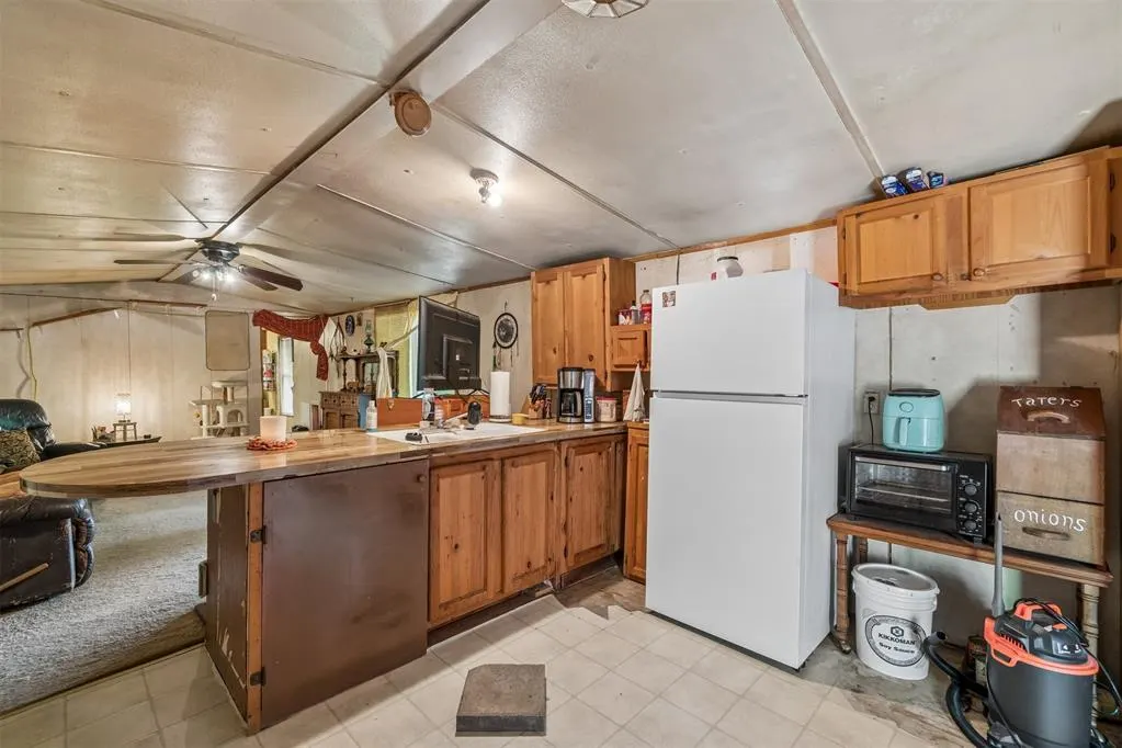 Photo 13 — 49397 E County Road 1604, Stratford, OK 74872