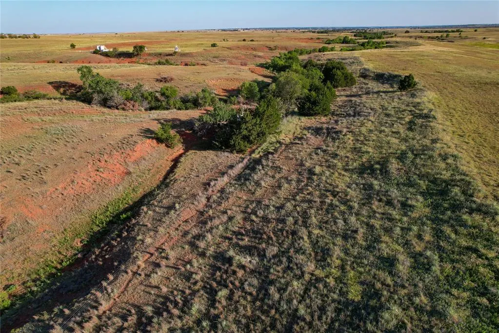 Photo 13 — 160 Acres - E 1140 & N 1860 Roads, Sayre, OK 73662