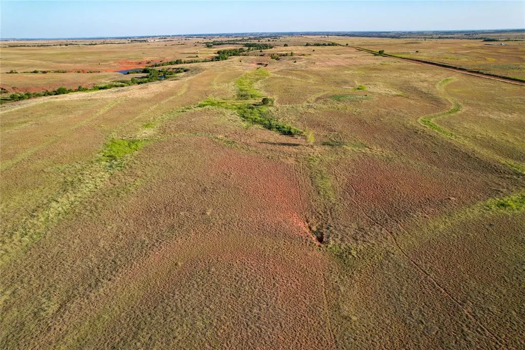 Photo 14 — 160 Acres - E 1140 & N 1860 Roads, Sayre, OK 73662