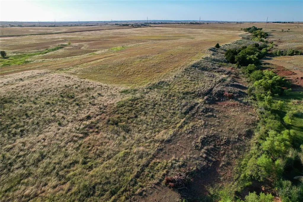 Photo 20 — 160 Acres - E 1140 & N 1860 Roads, Sayre, OK 73662