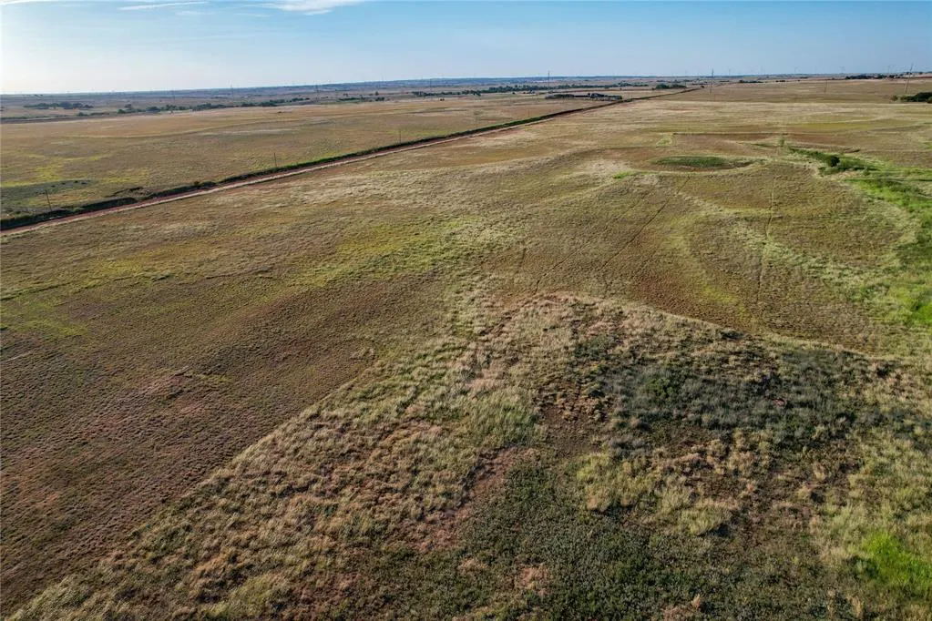 Photo 32 — 160 Acres - E 1140 & N 1860 Roads, Sayre, OK 73662